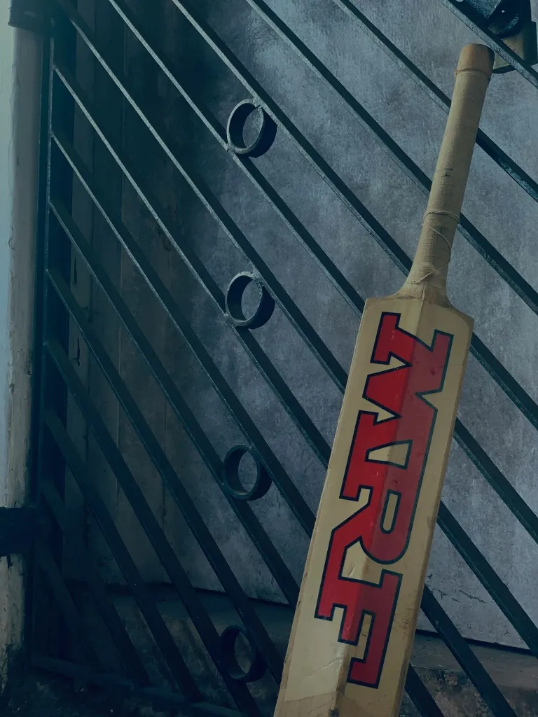 unsplash_LvgyjdYF30Y_cricket kit.jpg.webp